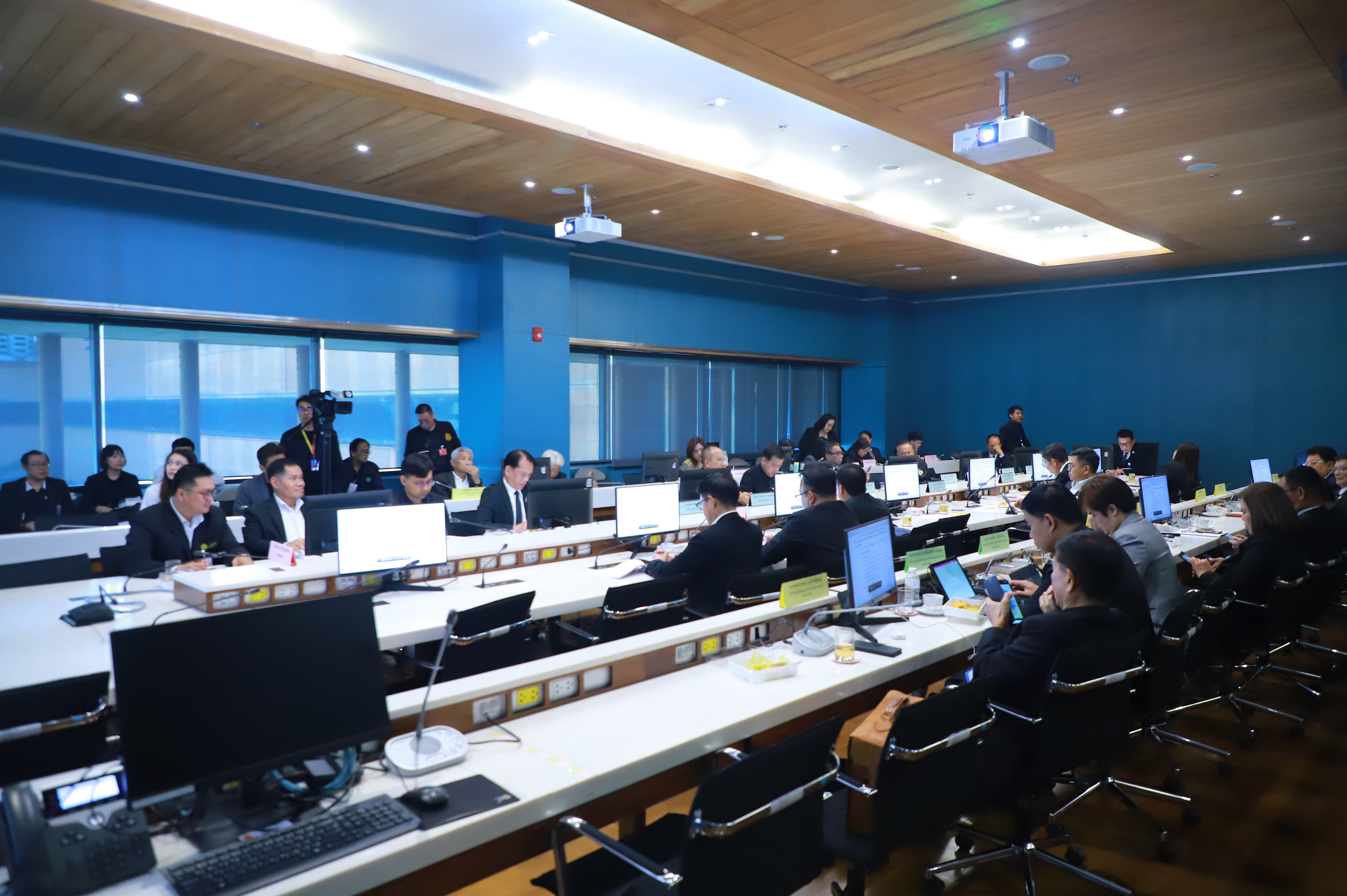 title - ส.ป.ก. ร่วมการประชุมกับคณะกรรมาธิการทรัพยากรธรรมชาติและสิ่งแวดล้อมวุฒิสภา